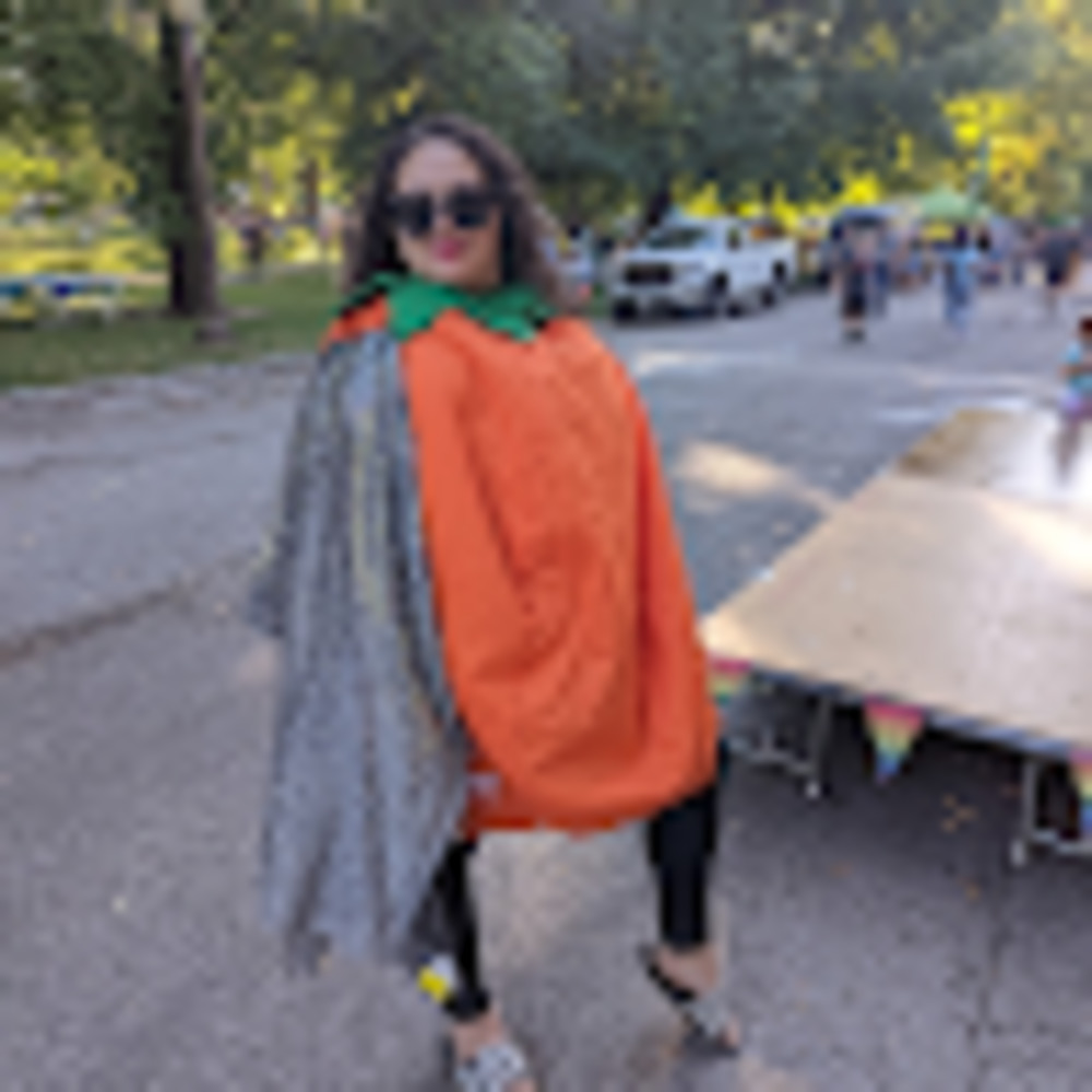 Meet your Posher, Sabrina